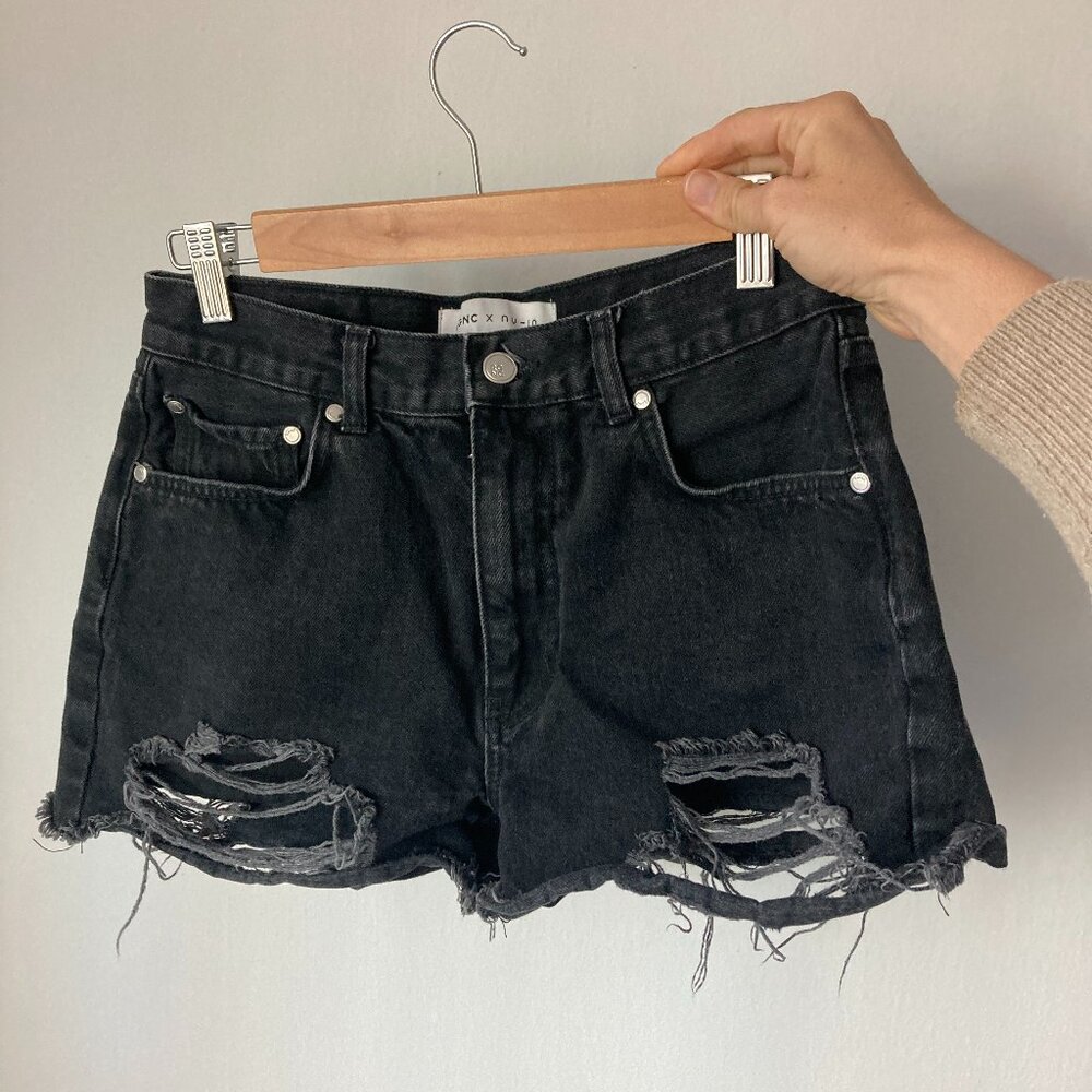 Black Denim Shorts from Nu-In Size 28